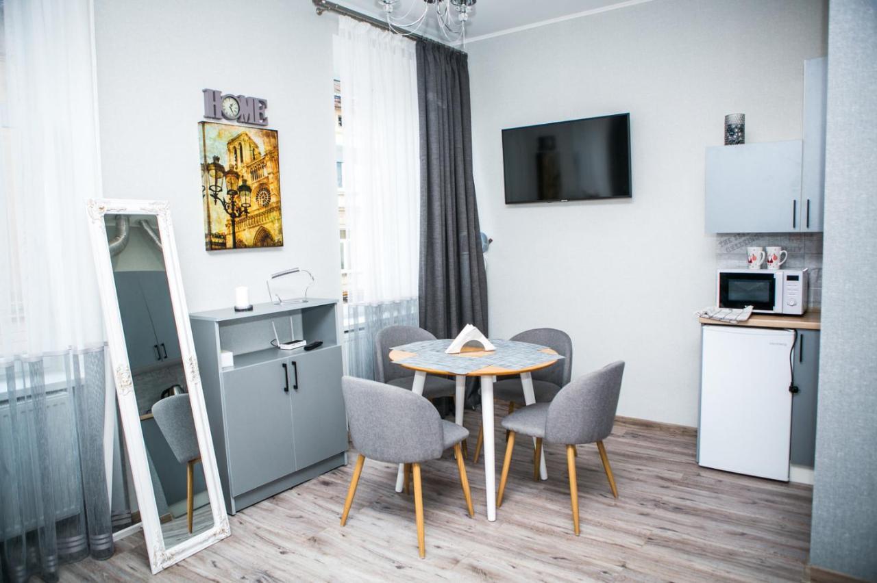 Luxury Flat In Downtown Lviv Exterior foto