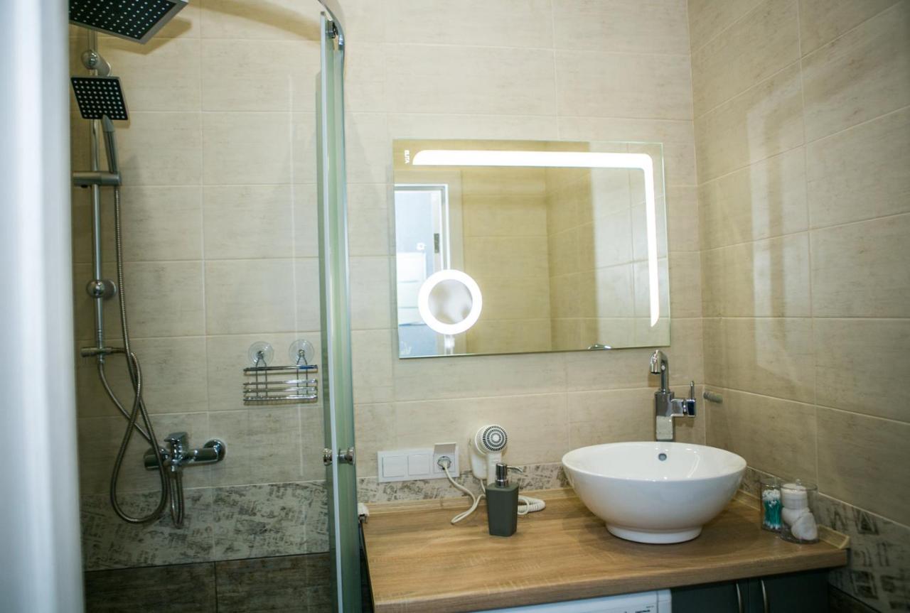 Luxury Flat In Downtown Lviv Exterior foto
